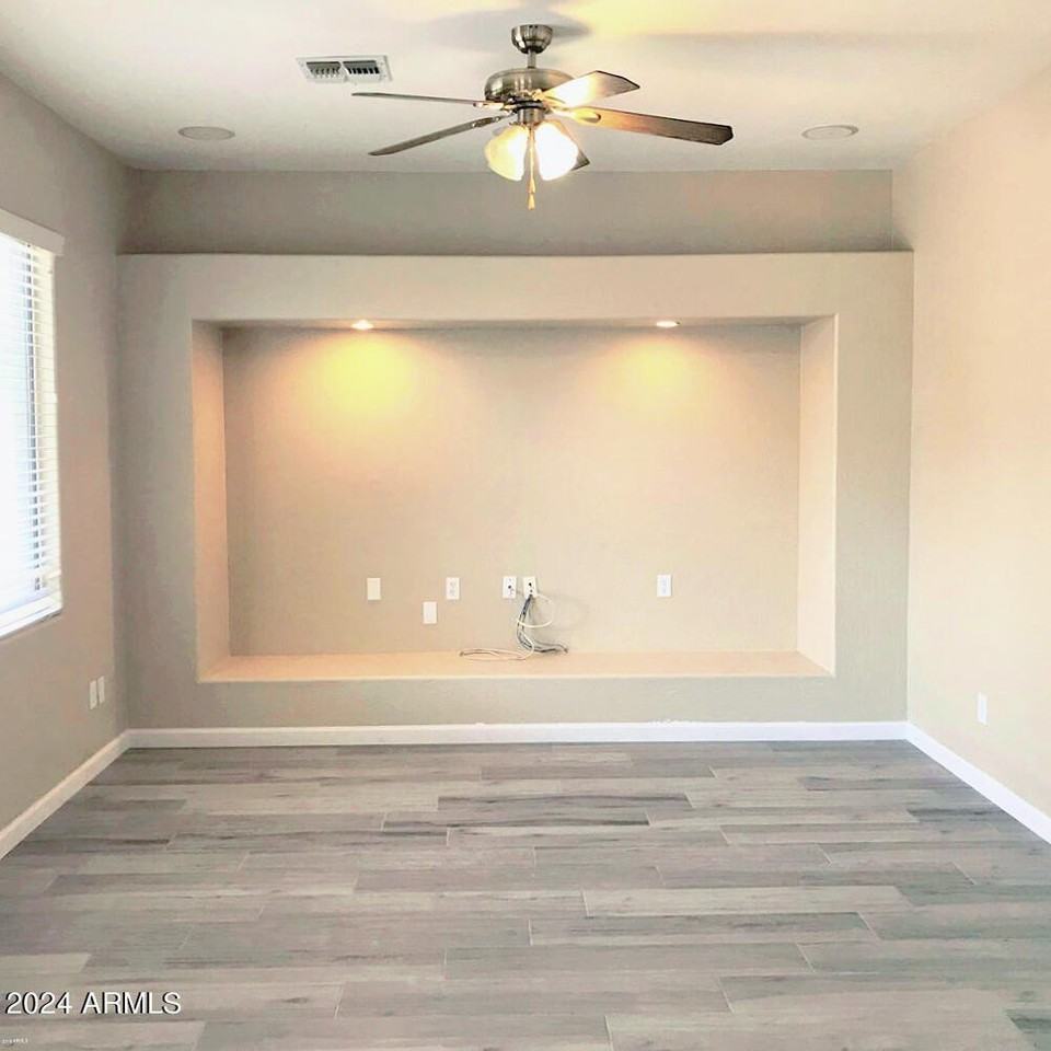 3618 W Marconi Ave - Photo 7 of 20