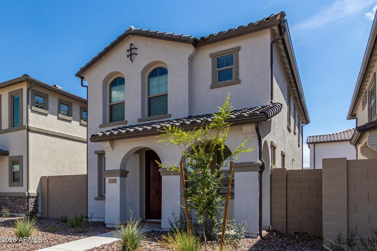 1280 W Sparrow Dr - Photo 3 of 36