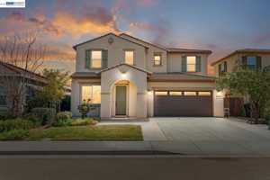 featured image of 230 Steven Bridges Ln