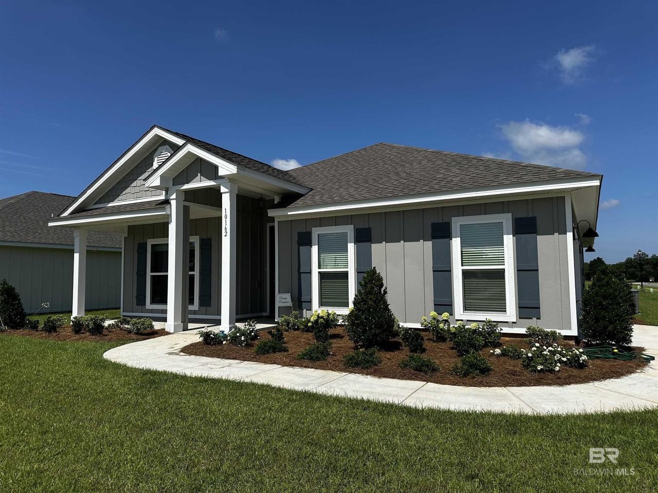10162 Lamonica Lane - Photo 3 of 32
