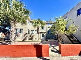 422 Magnolia Ave #4 - Photo 1 of 1
