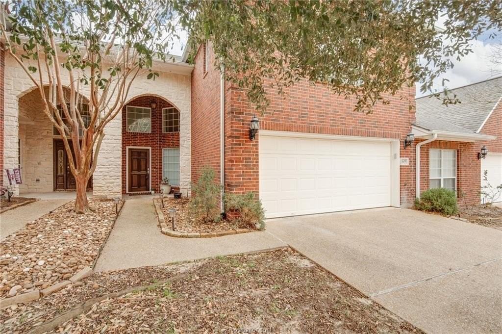 1605 Ethic Ln - Photo 3 of 24