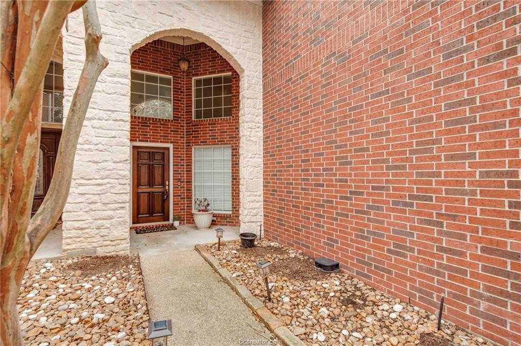 1605 Ethic Ln - Photo 4 of 24