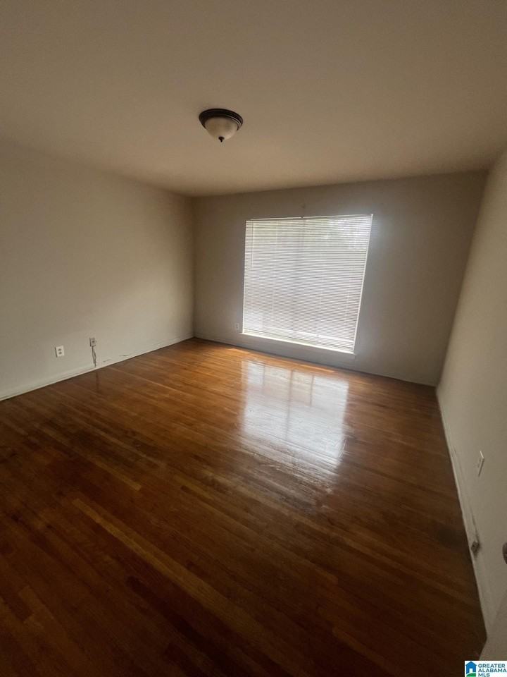 2637 Pike Rd #K - Photo 6 of 10