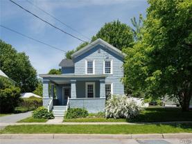 427 Flower Ave E - Photo 1 of 1
