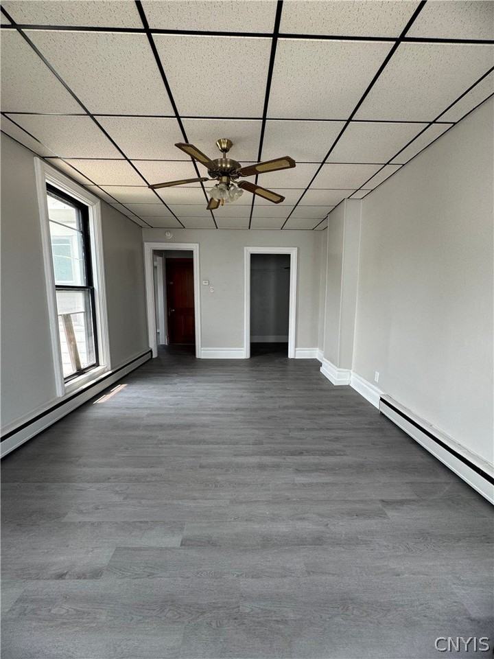 141 Church St - Photo 5 of 5