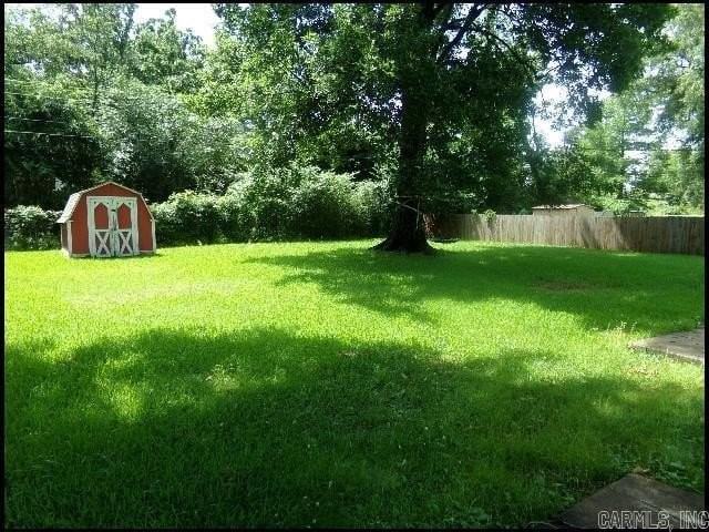 51 Meadowbrook Dr - Photo 4 of 6