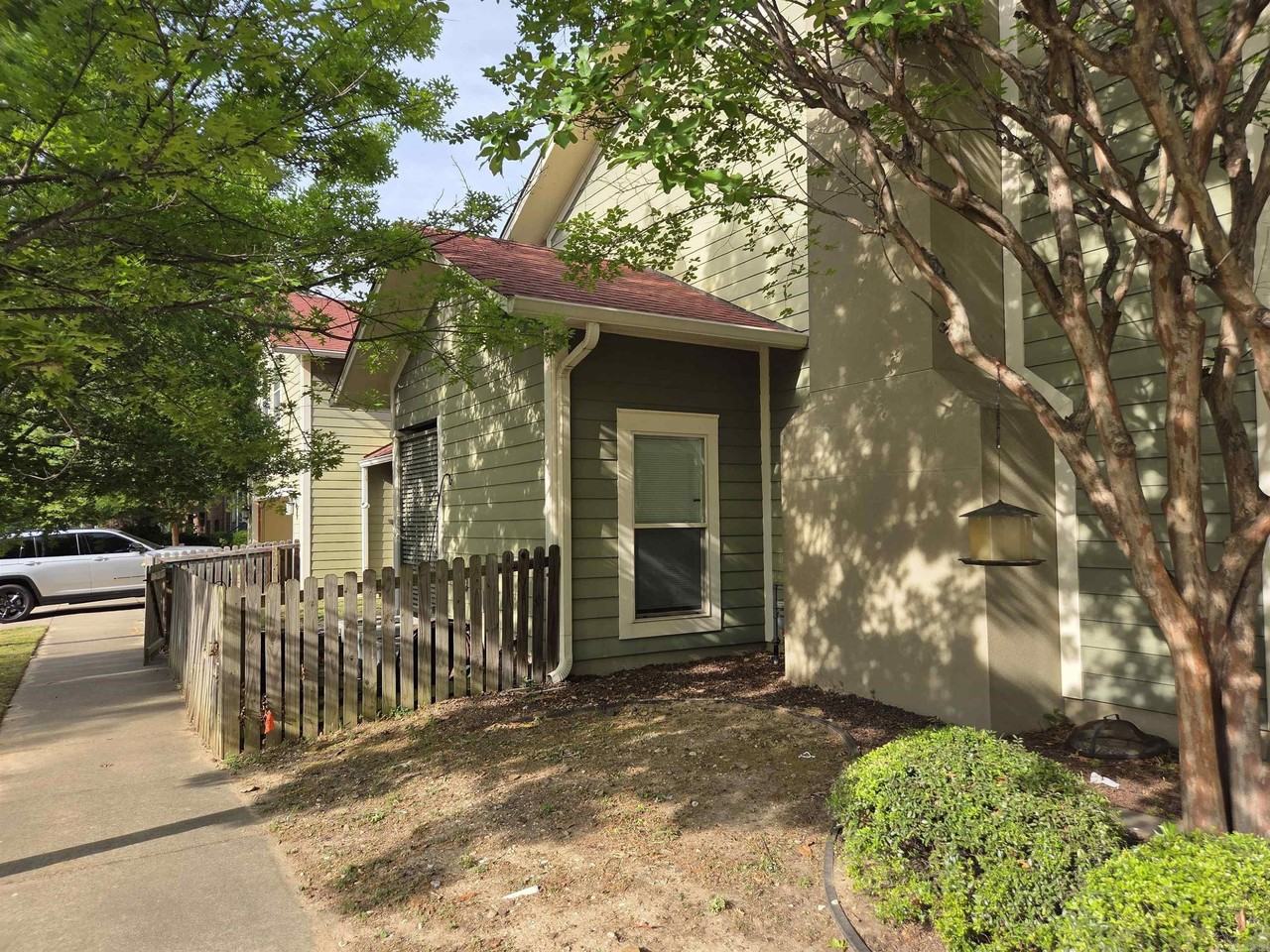 1323 Louisiana Unit A Street - Photo 2 of 49