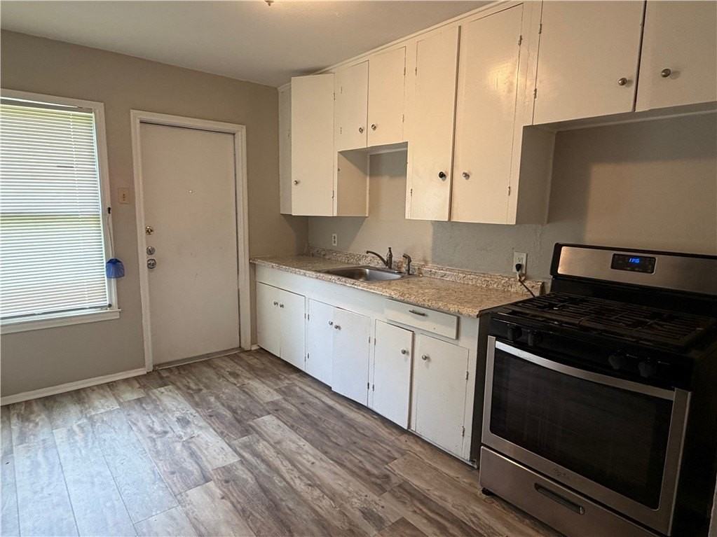 1533 Lazy Ln #B - Photo 3 of 9