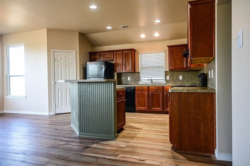 15219 Ranch Road 783 - Photo 5 of 26