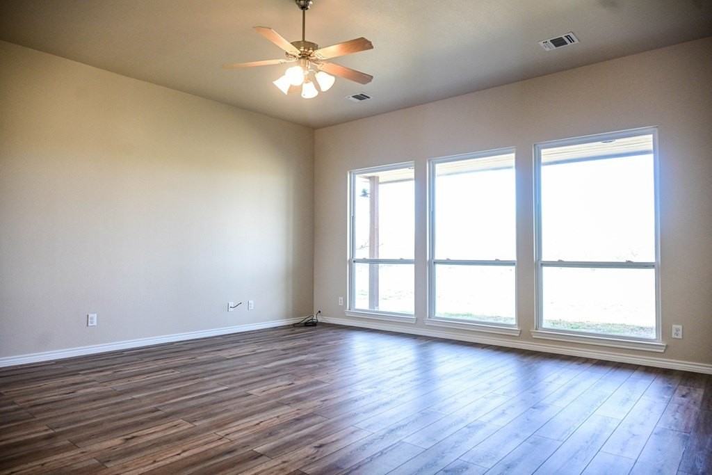 15219 Ranch Road 783 - Photo 6 of 26