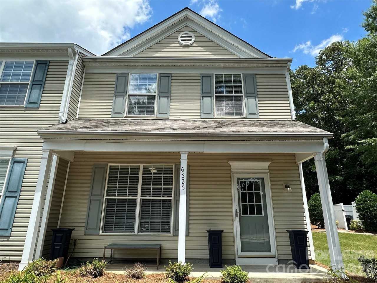 6626 Rothchild Dr - Photo 2 of 29