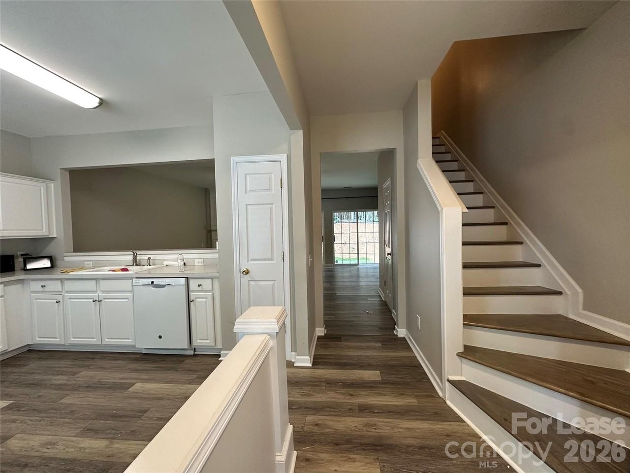 6626 Rothchild Dr - Photo 3 of 29