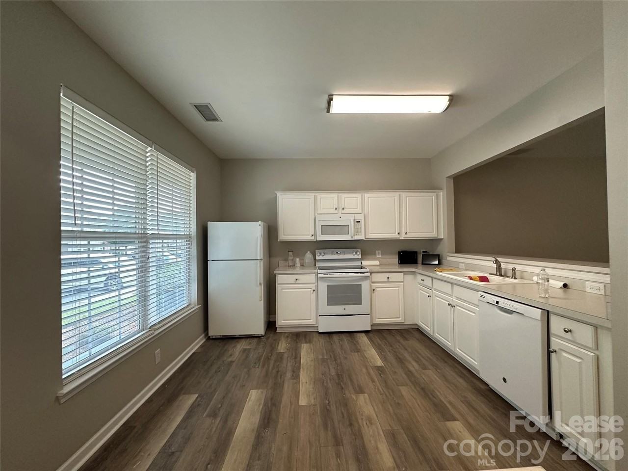 6626 Rothchild Dr - Photo 6 of 29