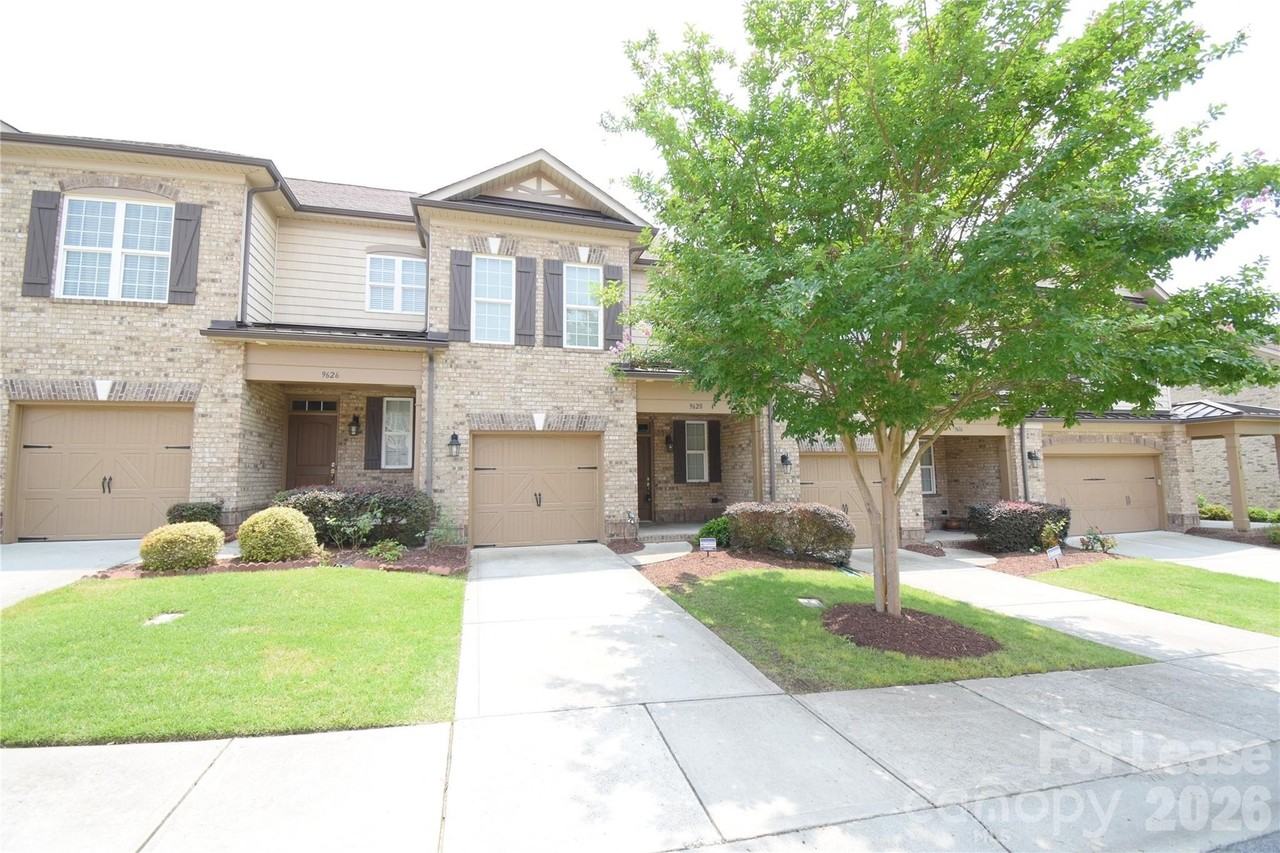 9620 Camberley Ave Nw - Photo 2 of 25