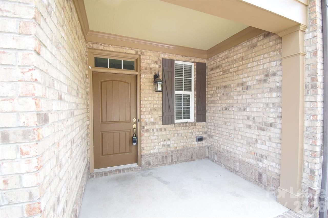 9620 Camberley Ave Nw - Photo 4 of 25