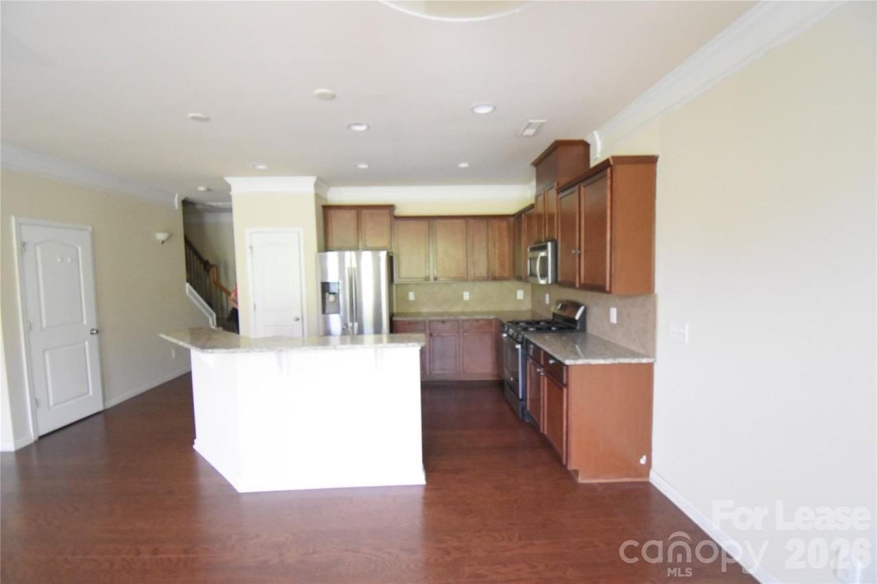9620 Camberley Ave Nw - Photo 6 of 25