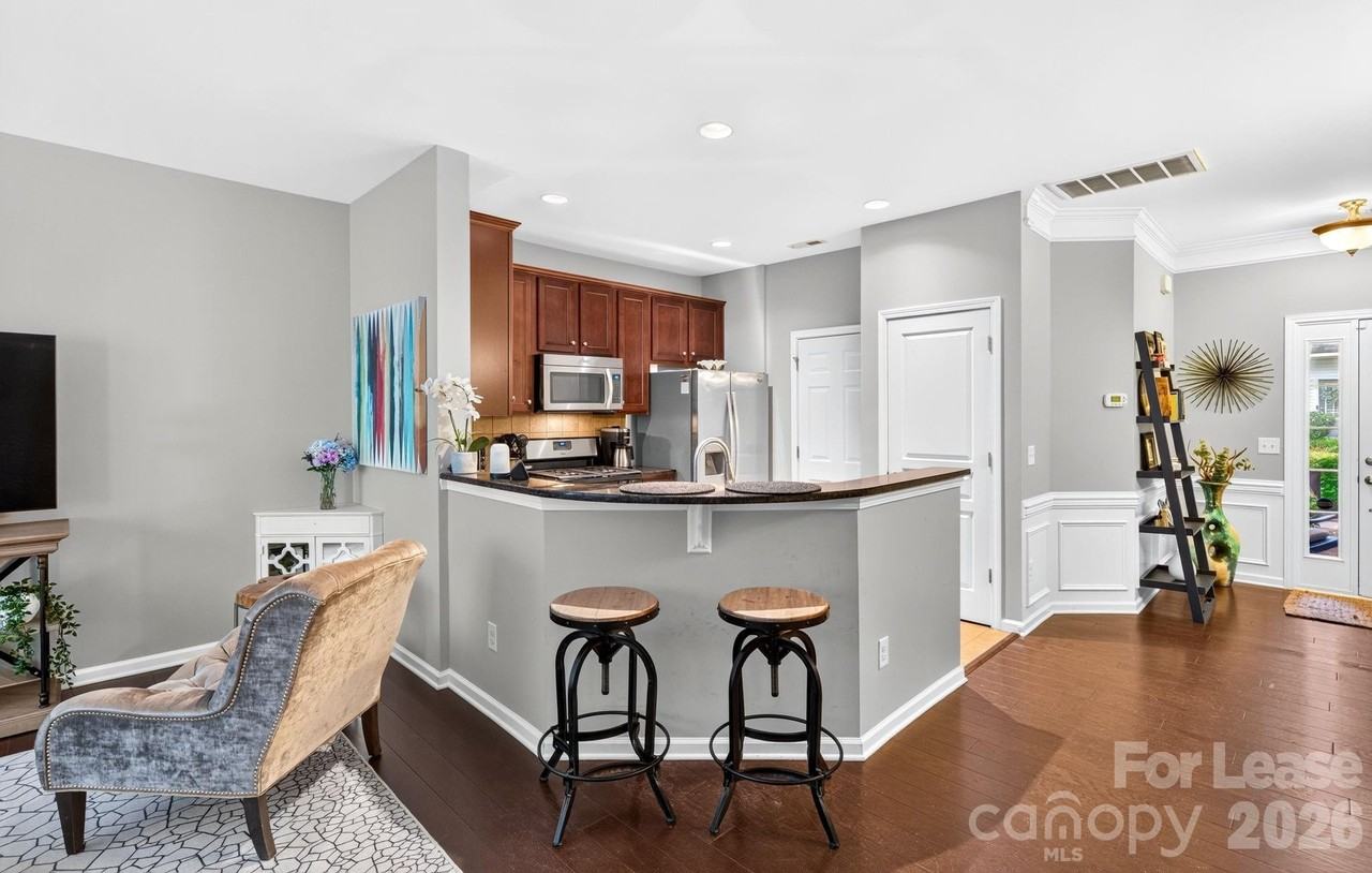 4160 Park South Station Blvd - Photo 6 of 21