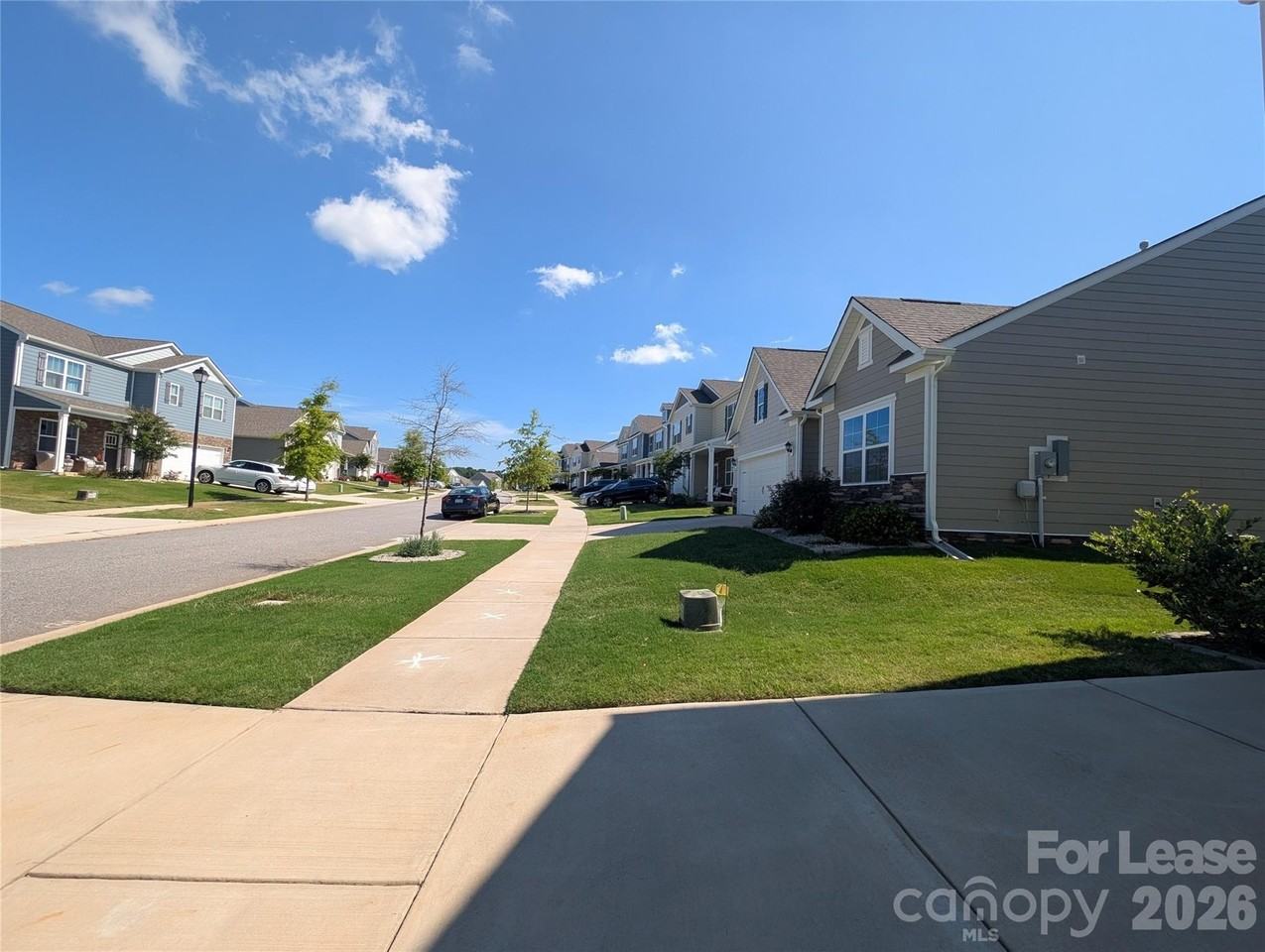 2167 Vanderlyn St - Photo 3 of 42