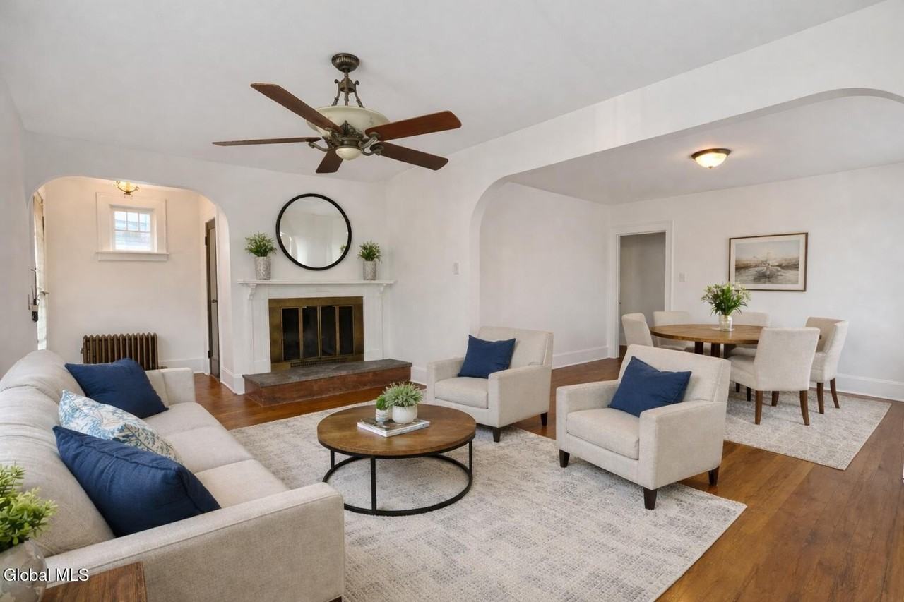 1418 Garner Ave - Photo 7 of 35
