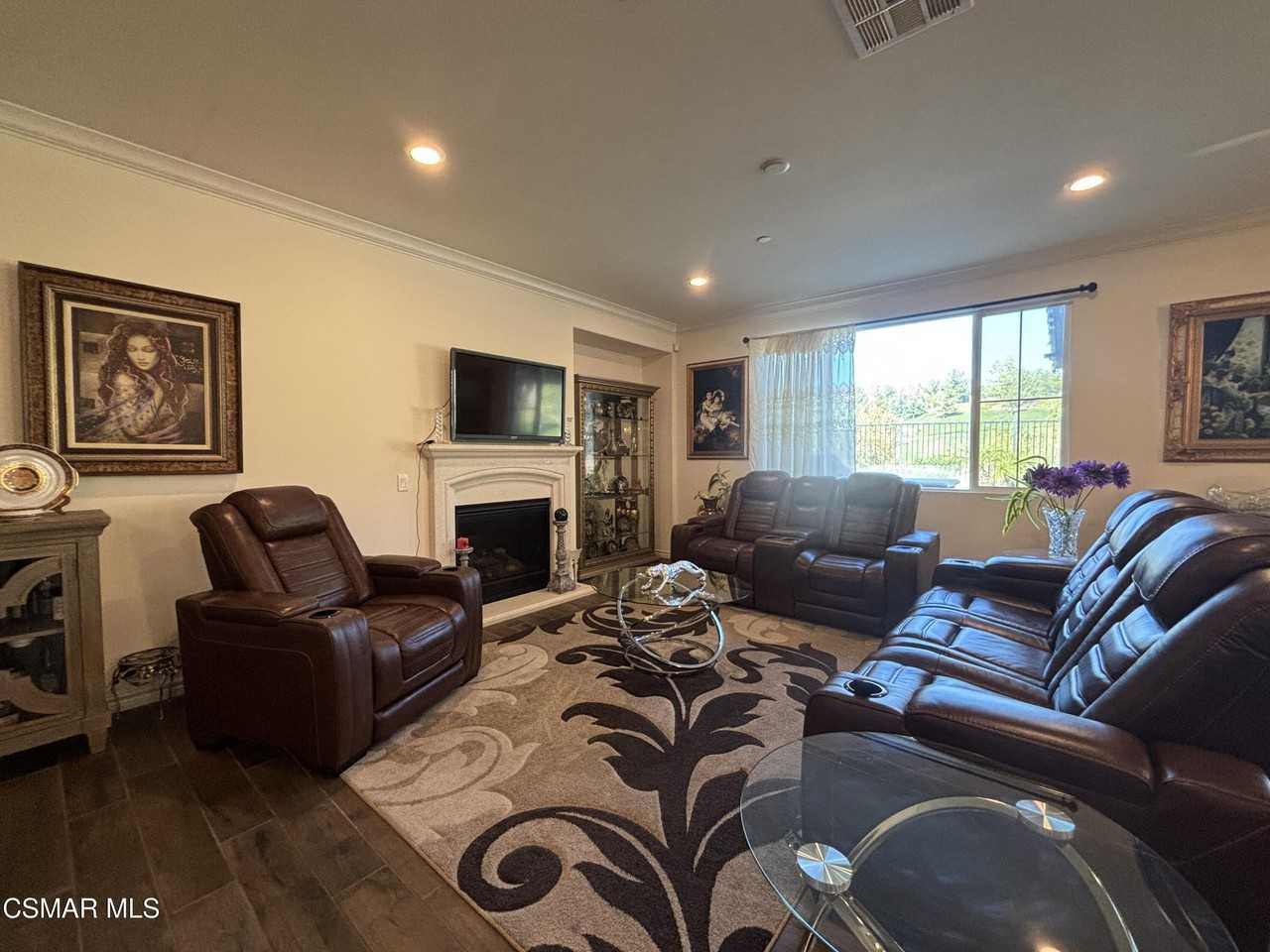 262 Talbert Ave - Photo 2 of 18