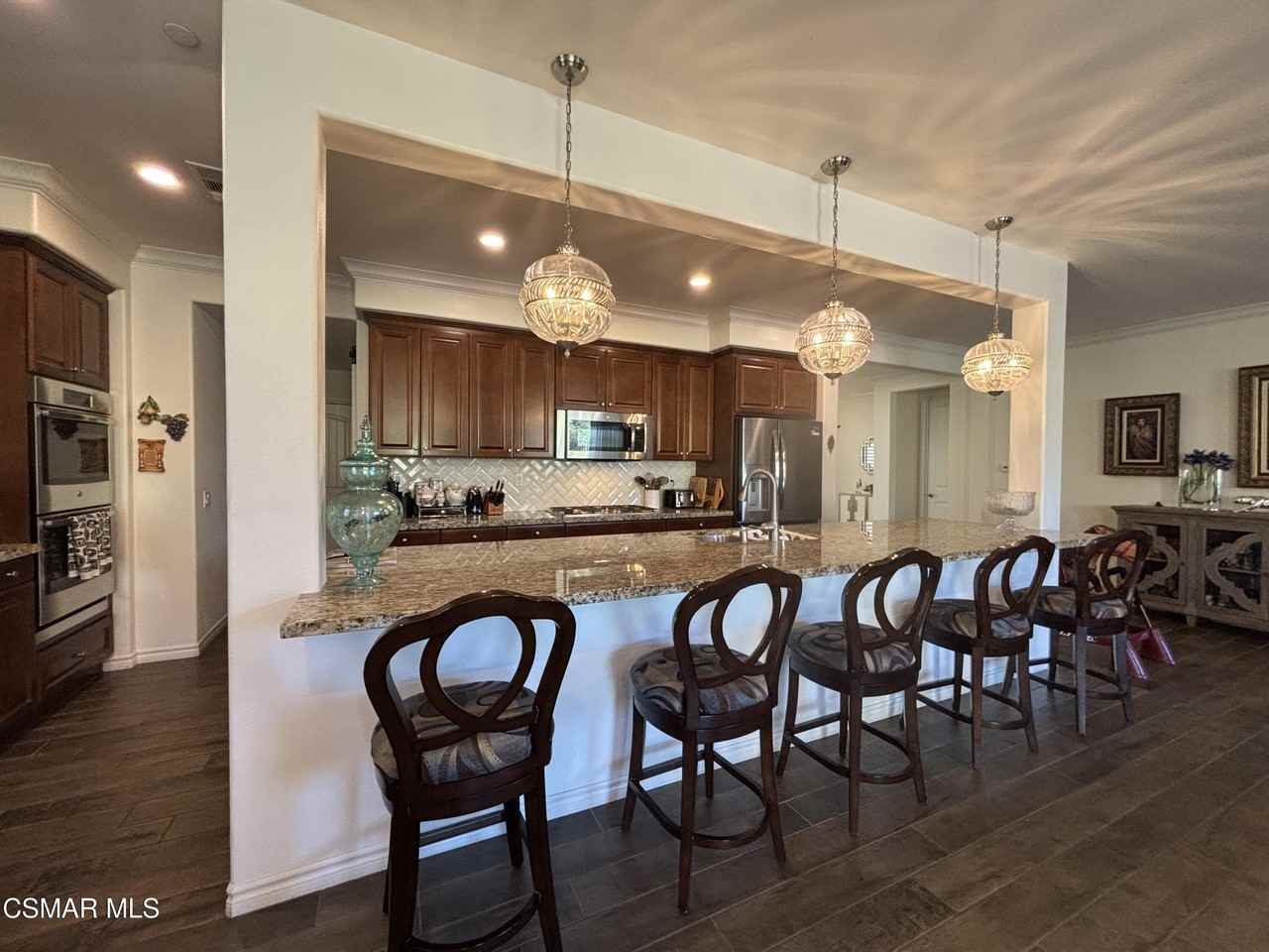 262 Talbert Ave - Photo 3 of 18