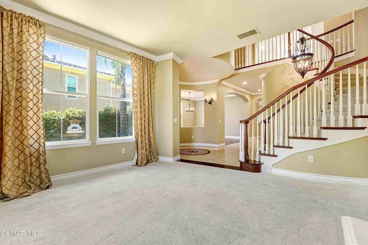 139 Sawtelle Ct - Photo 5 of 22