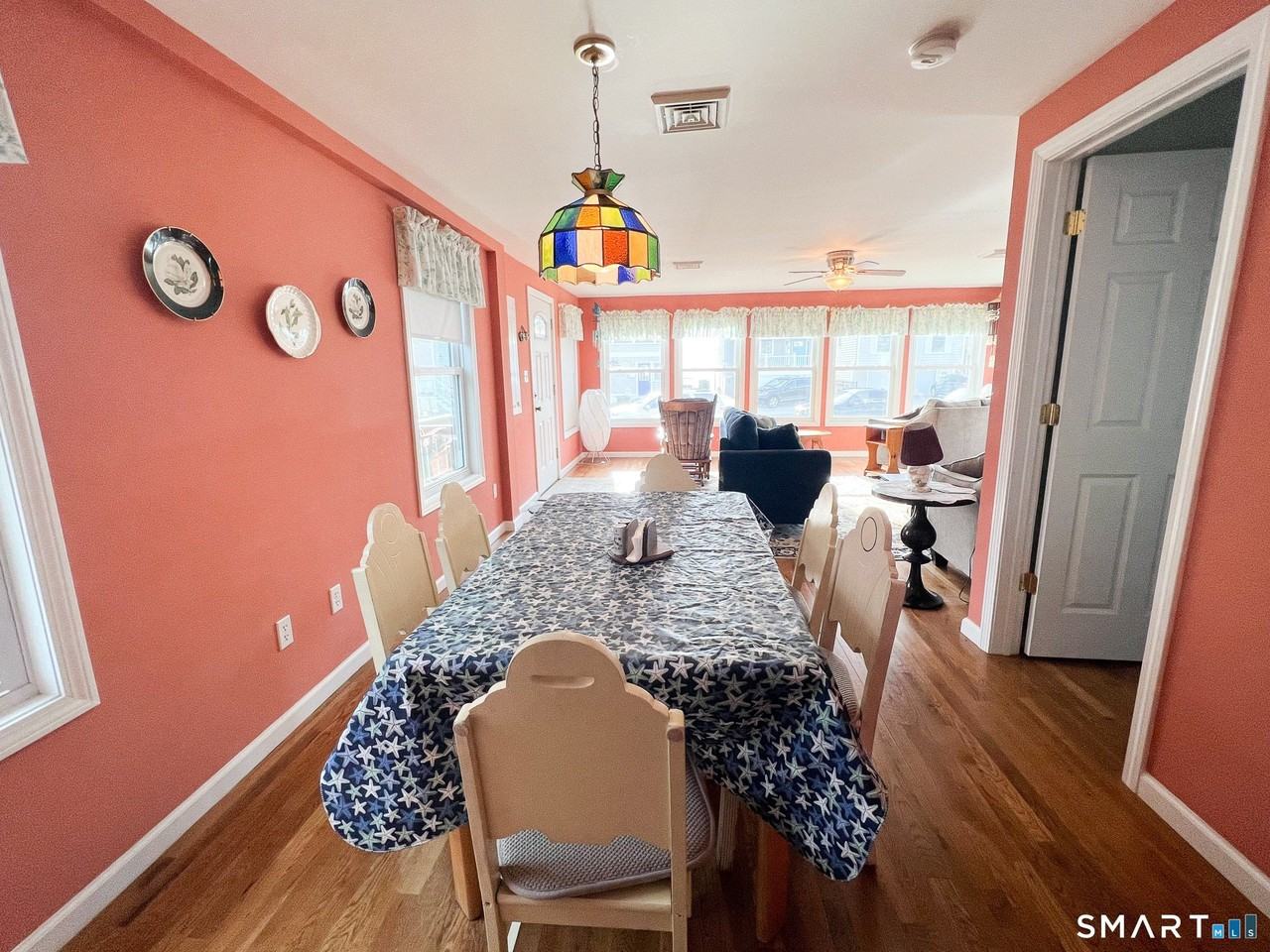 754 E Broadway - Photo 7 of 16