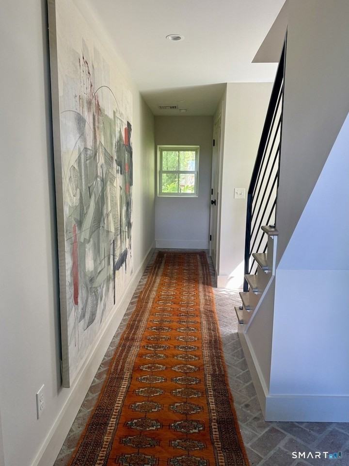 150 Millerton Rd - Photo 3 of 17