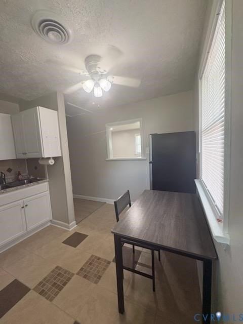 2717 Goolsby Ave - Photo 2 of 11