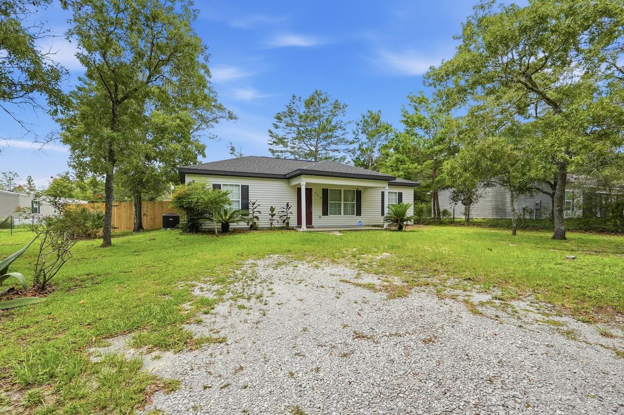 254 E Iris Ln - Photo 2 of 41