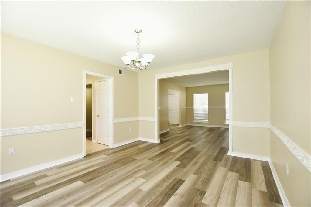 5404 Clearpoint Dr - Photo 6 of 16