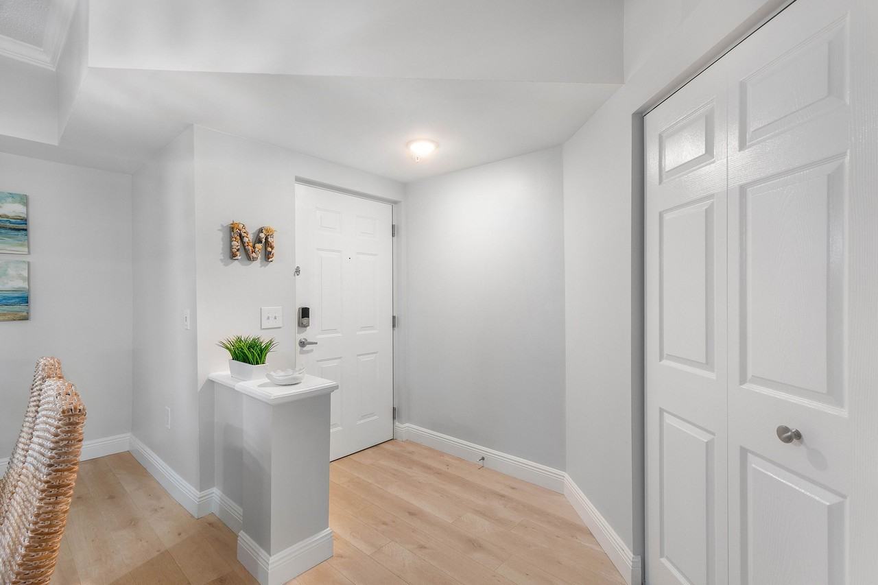 2408 Tuscany Way - Photo 4 of 49