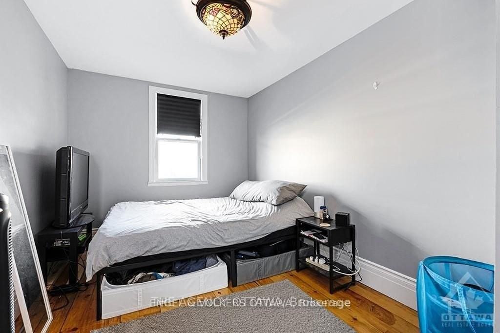 139 Reserve Street S B - Photo 7 of 15