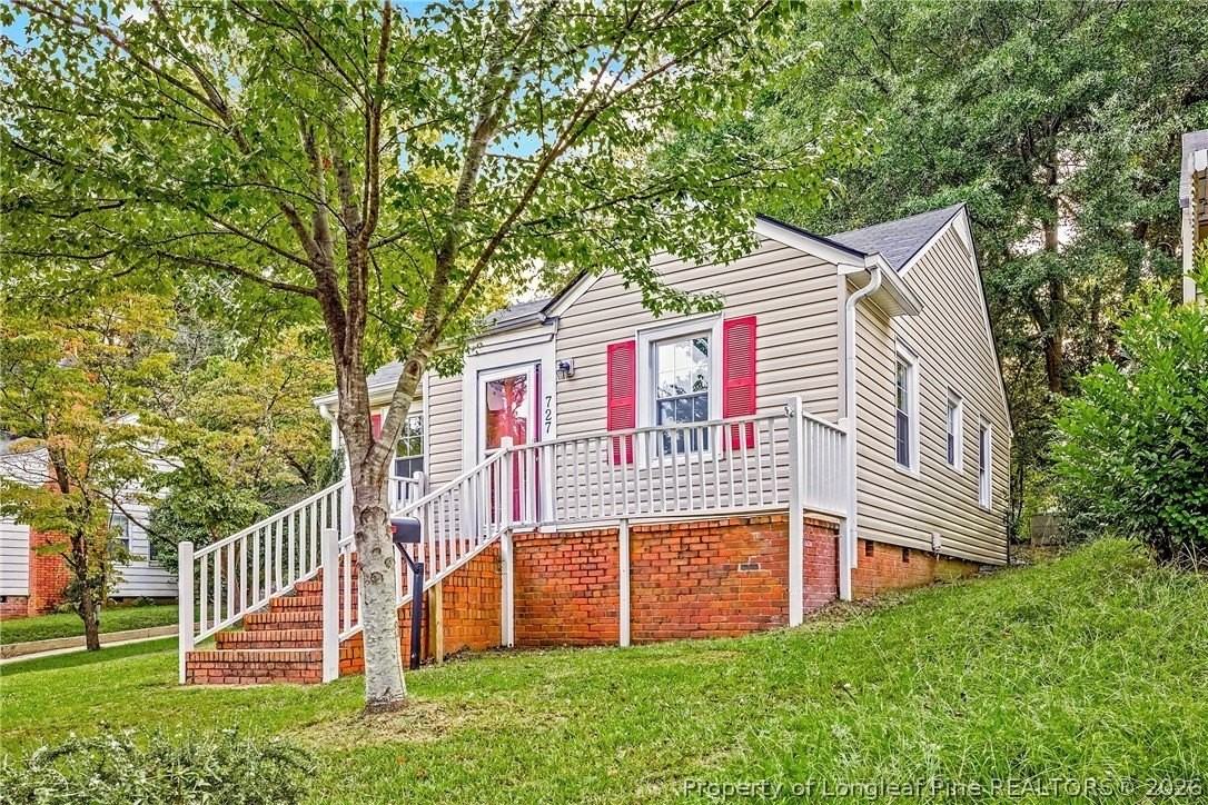 727 Greenland Dr - Photo 2 of 19