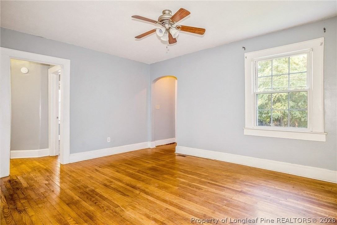727 Greenland Dr - Photo 5 of 19