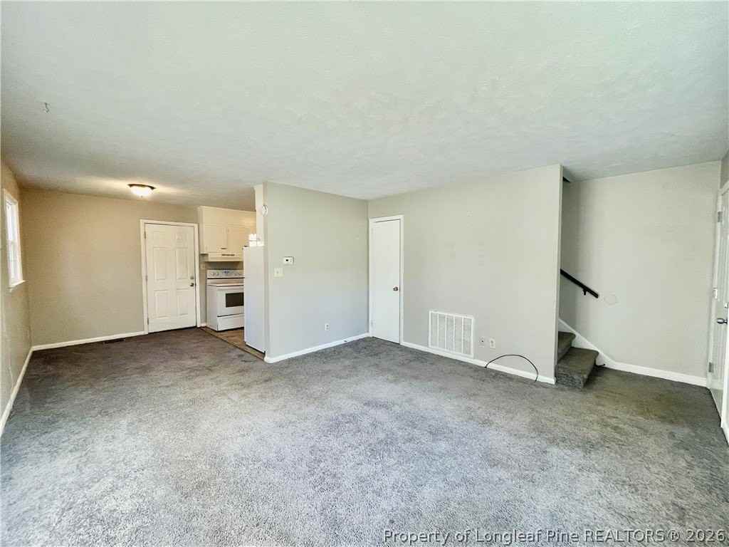 830 Pilot Ave - Photo 2 of 12
