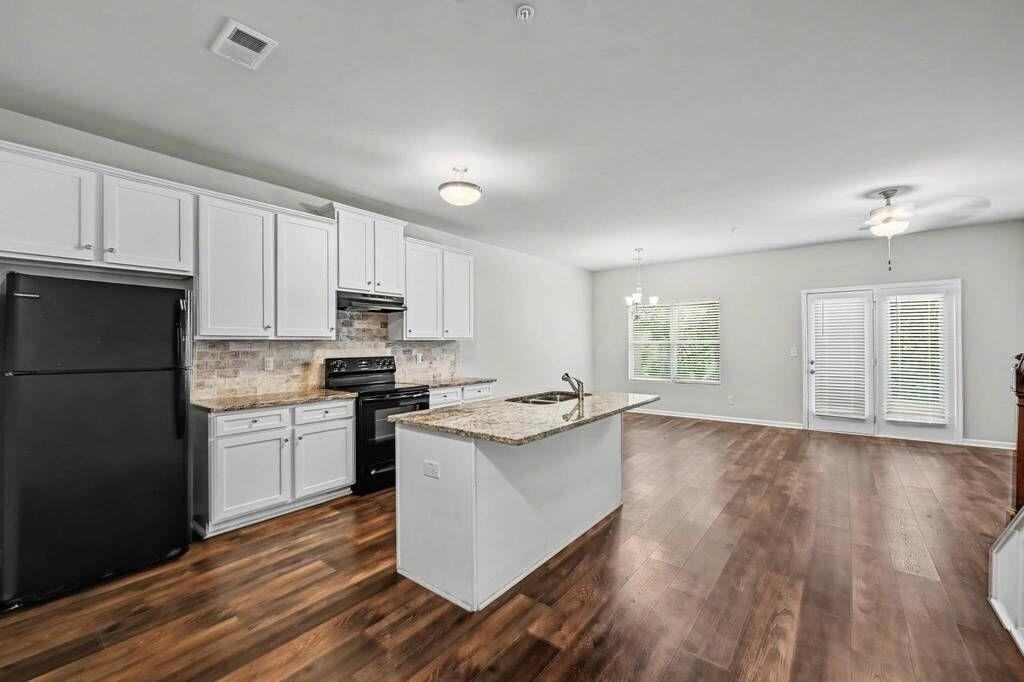1797 Old Dogwood - Photo 4 of 14