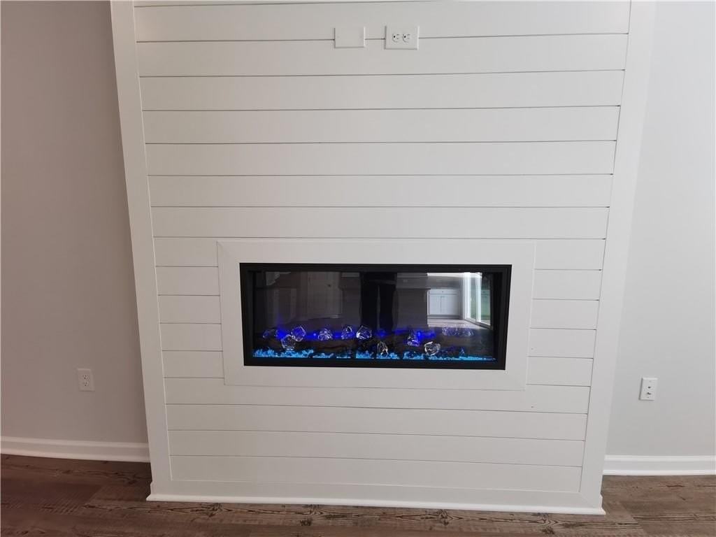154 Green Love Ln - Photo 6 of 40
