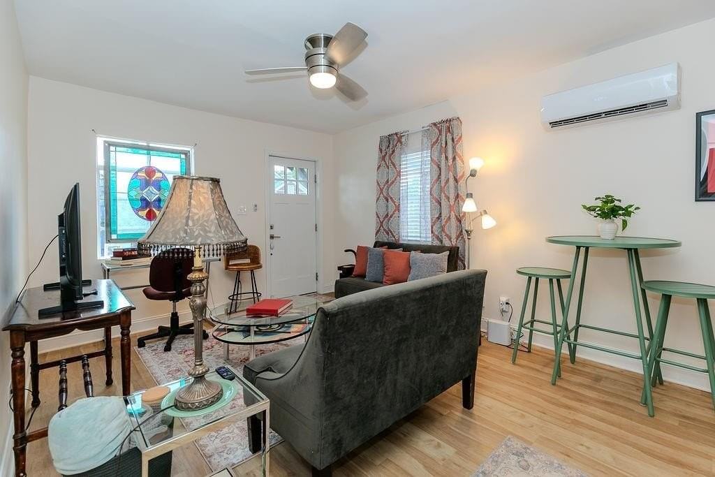 150 South Ave Se - Photo 5 of 24
