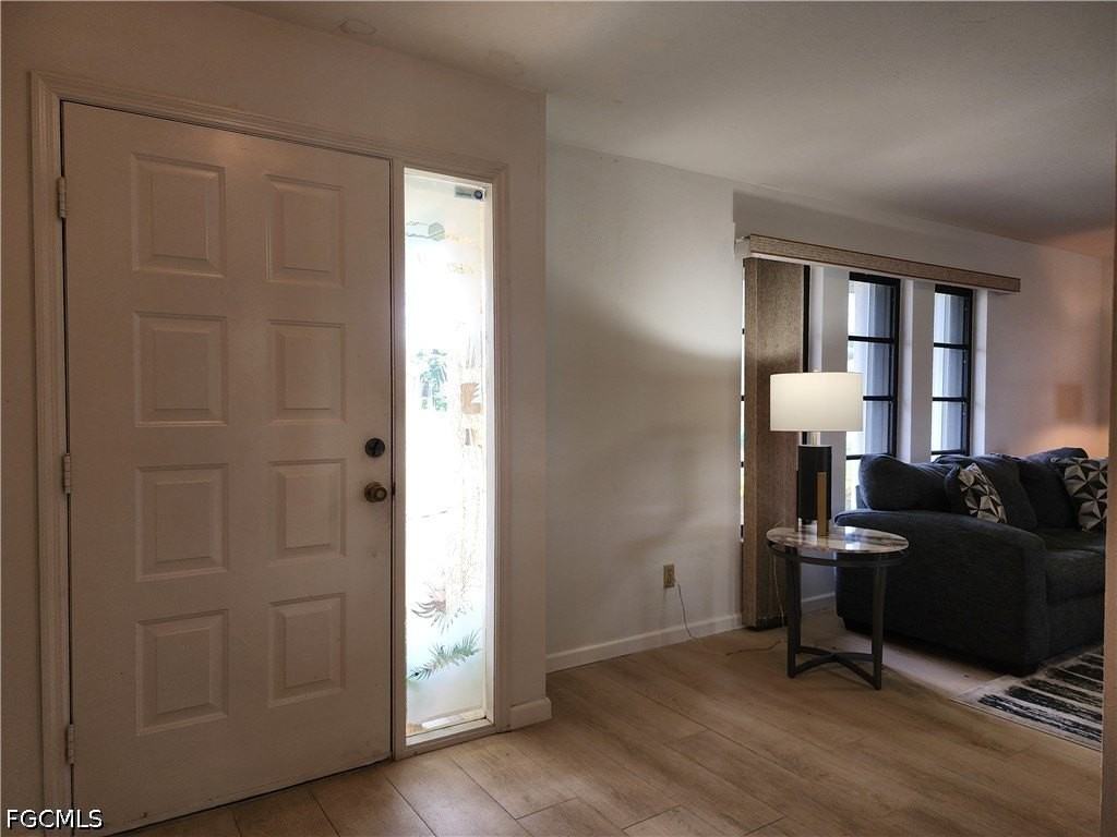 1822 Se 11th Ter - Photo 6 of 47