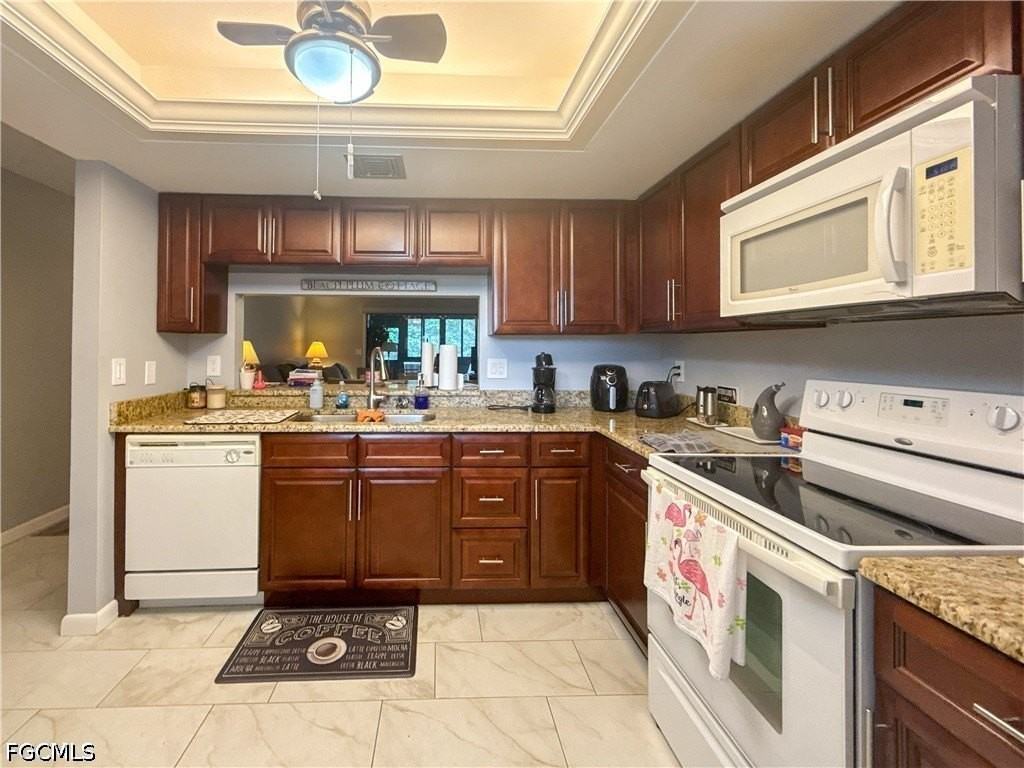 6136 Whiskey Creek Dr #506 - Photo 4 of 31