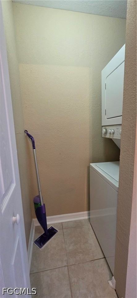 3419 Winkler Ave - Photo 7 of 30