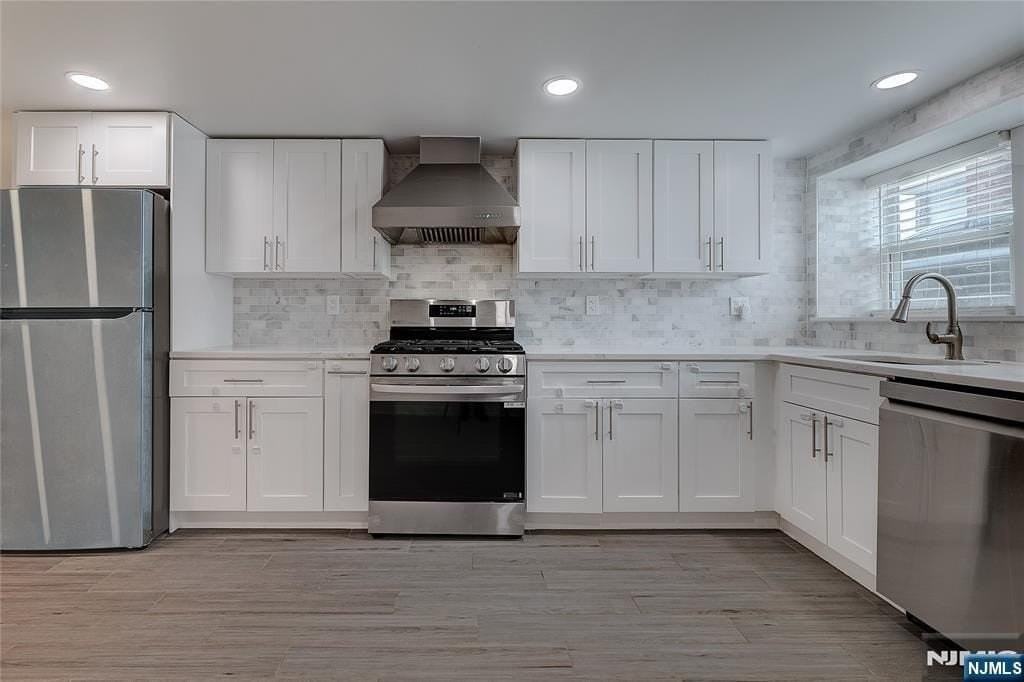 20 Corabelle Ave #1 - Photo 6 of 15