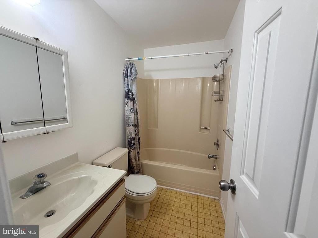 1403 Britton Pl - Photo 6 of 10