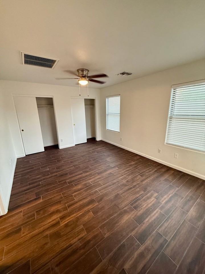 17517 W Ventura St - Photo 6 of 14