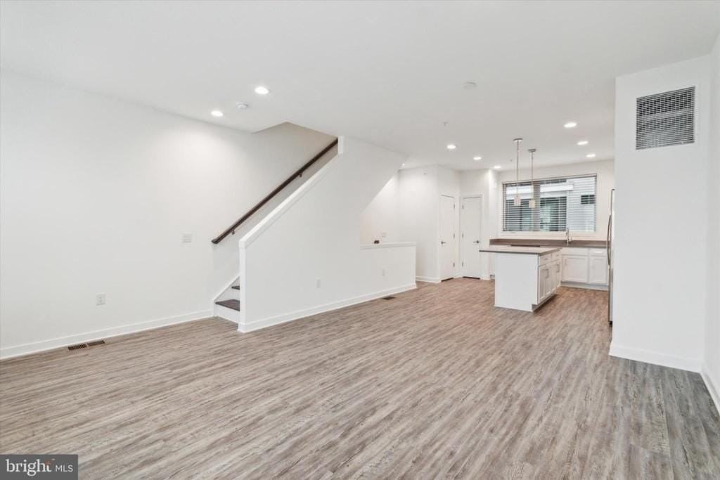 3007 Riseview Ln - Photo 3 of 15
