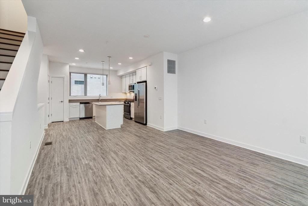 3007 Riseview Ln - Photo 5 of 15