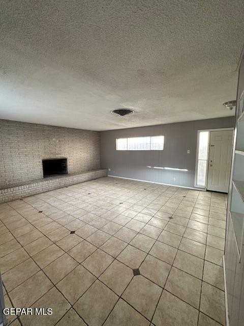 7405 Edgemere Blvd - Photo 3 of 19