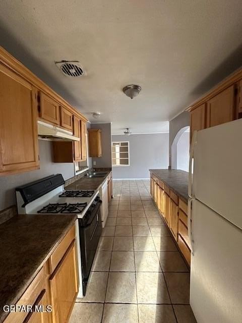 7405 Edgemere Blvd - Photo 5 of 19